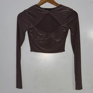 PrettyLittleThing Chocolate Long Sleeve Crop Top
